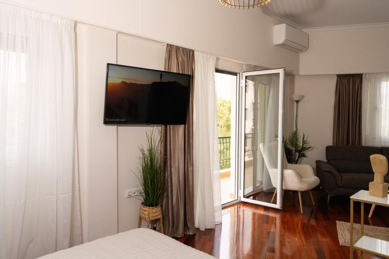 アテネVisum Acropol ,3Br - Private Terrace-Jacuzzi - Amazing Viewアパートメント エクステリア 写真
