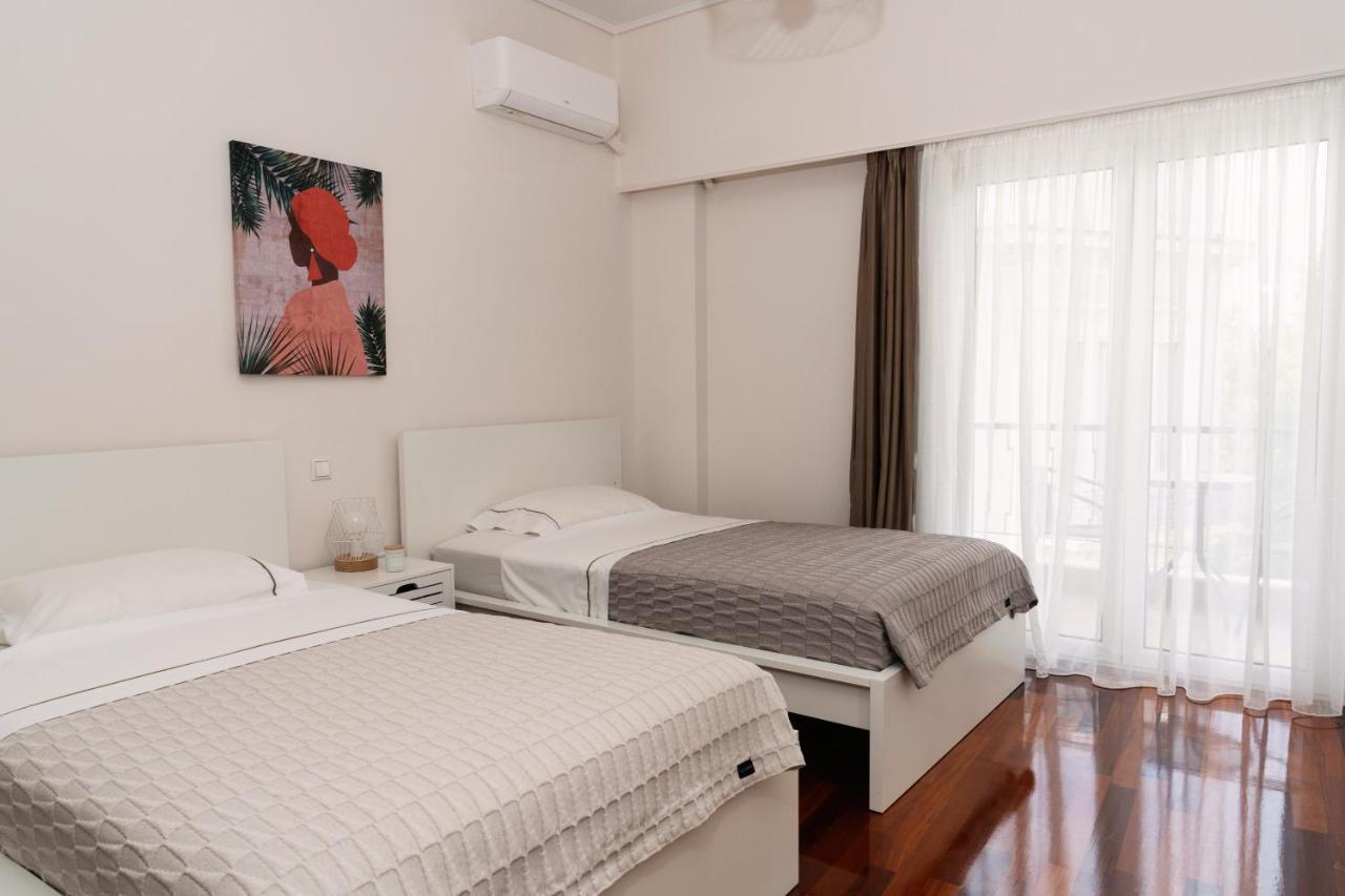 アテネVisum Acropol ,3Br - Private Terrace-Jacuzzi - Amazing Viewアパートメント エクステリア 写真